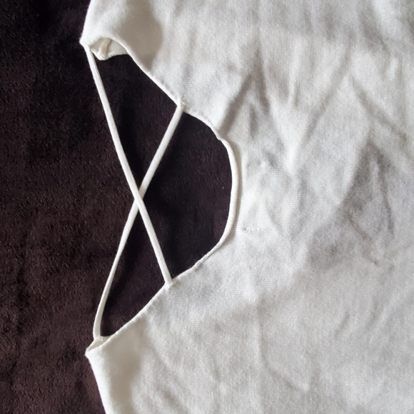 Cream sweater - Picture 4 of 4